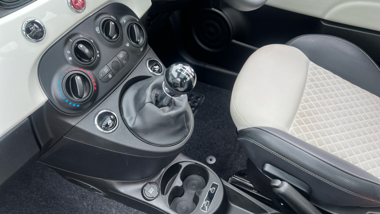 Fiat 500 1.0 Mild Hybrid Dolcevita [Part Leather] 3dr Petrol Hatchback